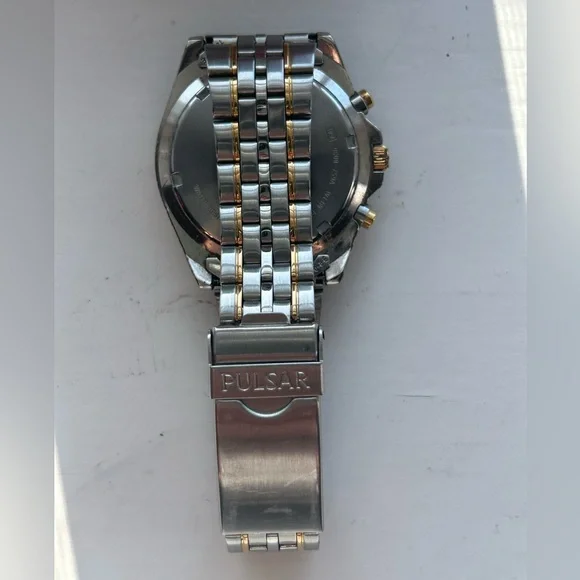 Pulsar by Seiko V657-8030 Men’s Chronograph Watch - Picture 5 of 6
